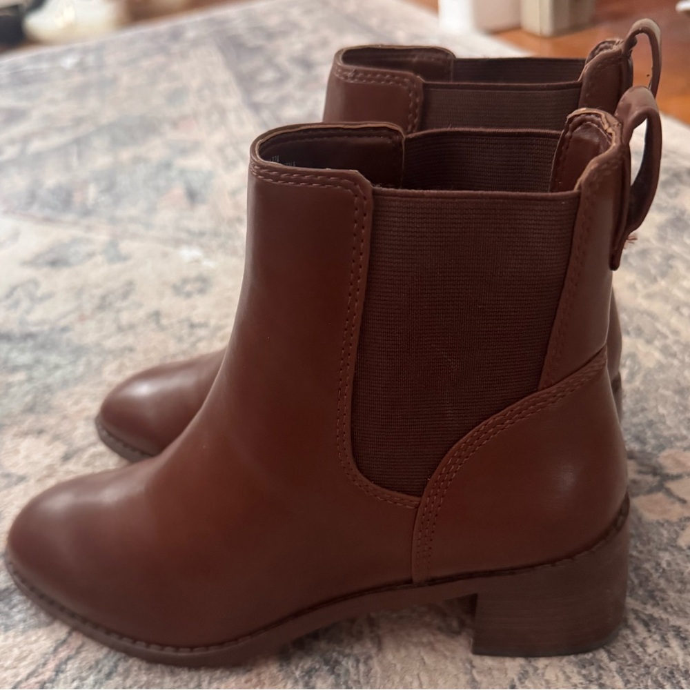 J. Crew brown leather Chelsea boot